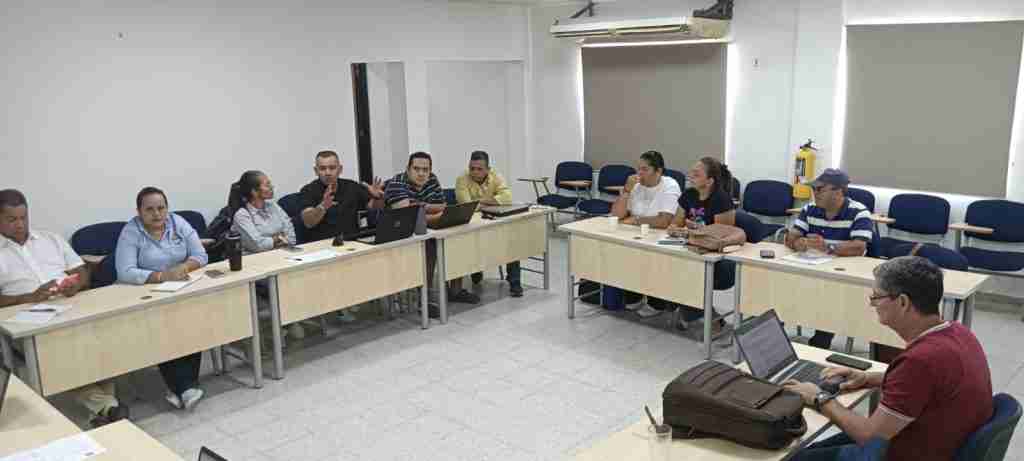 Primera Convocatoria para la construcción del manual de funciones